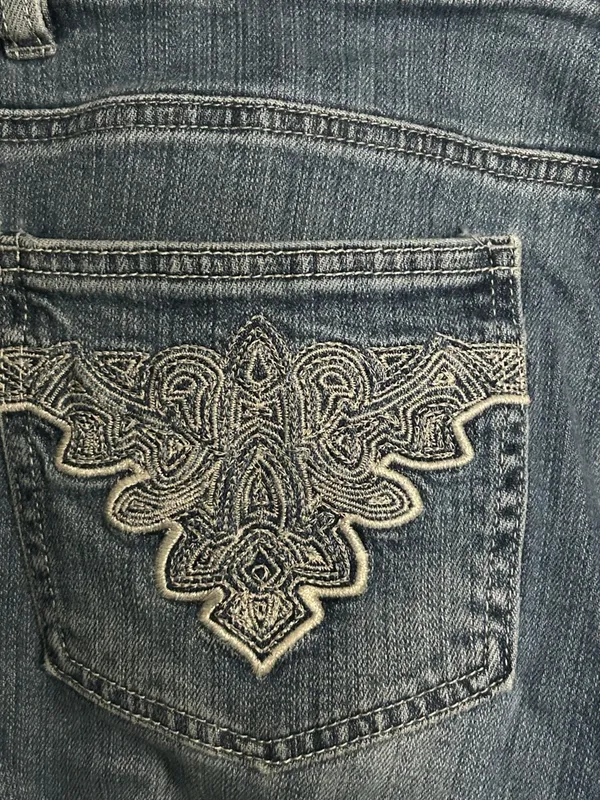 Michael Kors Classic Women's Mid-Rise Bootcut Jeans in Medium Blue SZ 12 - Image 10