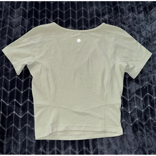 Lululemon‎ Nulu Cropped Slim Yoga Short Sleeve Green Fern V Neck Top Women 4 - Image 2