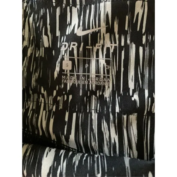 Nike dri-fit capri athletic pants women's size small - Image 4