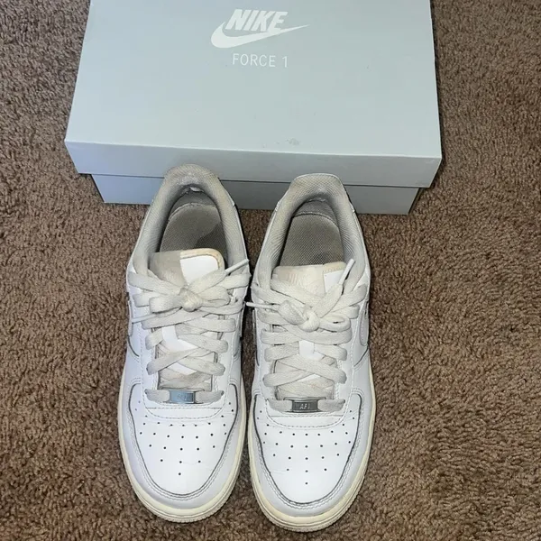Nike Air Force 1 - Image 2