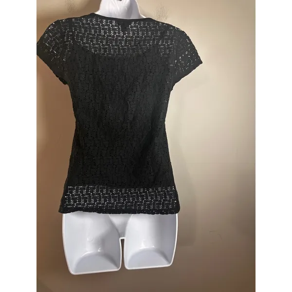 Banana Republic Black Geometric Lace Scoop‎ Neck Short Sleeve Lined Blouse XS - Image 5