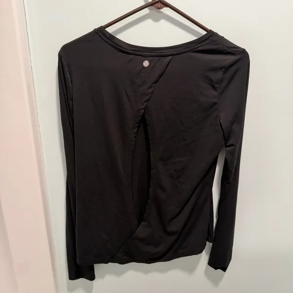 Yogalicious Long Sleeve‎ Top Black Medium Open Back Athleisure Gym Workout - Image 3