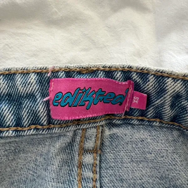 Ripped Light Wash Blue Jeans - Image 3
