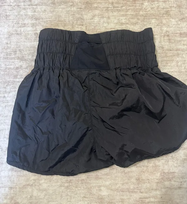 the way home shorts size medium - Image 5