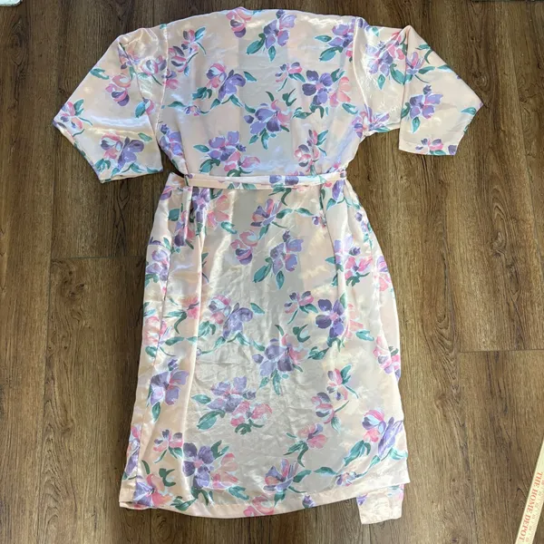 VTG Victorias Secret‎ Gold Label Floral Satin Robe Lace Light Pink Romantic sz M - Image 11
