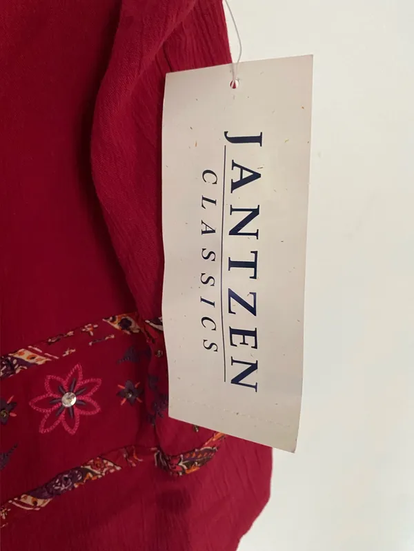 Vintage NWT 1990 Jantzen Red Embroidered V-Neck Vest - Image 4