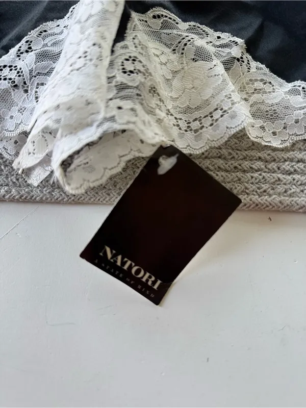 Vintage Natori Black High Waist Satin Shorts with White Lace Trim Sz Small NWT - Image 6