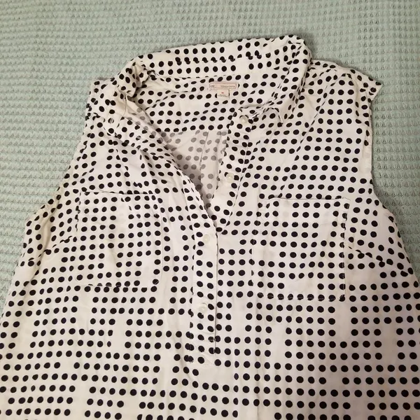 Gap polka dot Tunic Size M - Image 2