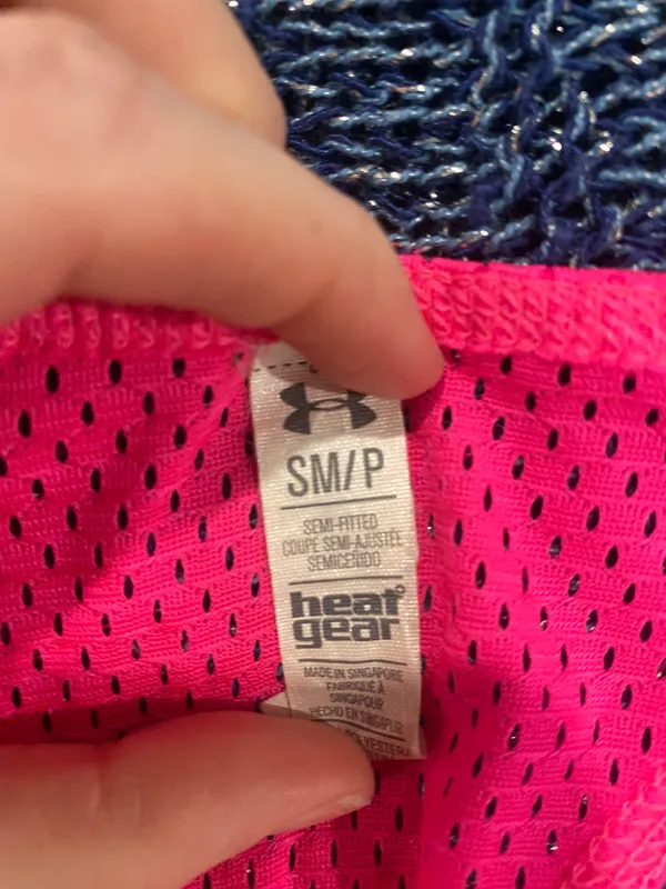 Under Armour heat gear racerback tank top - Image 3