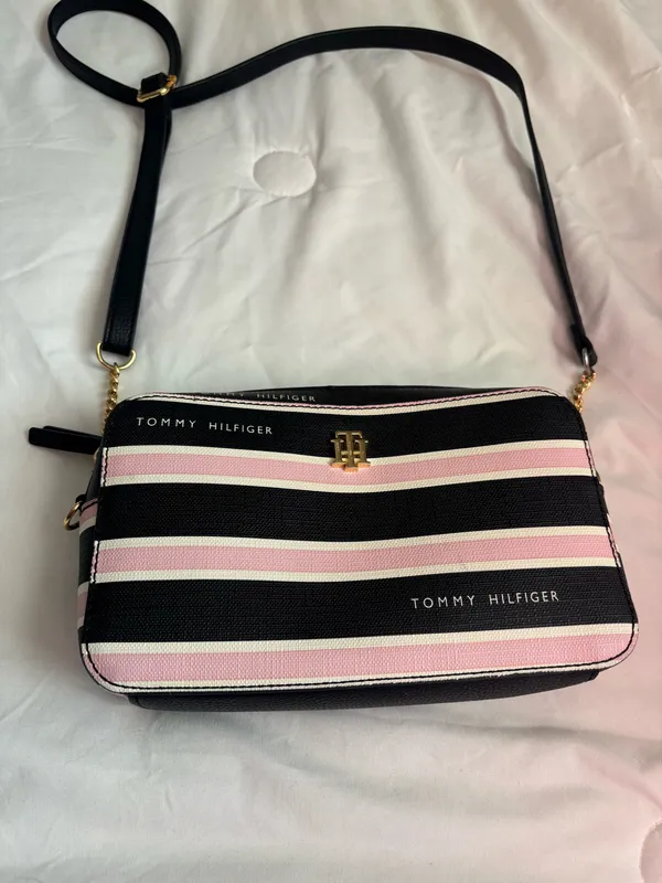 Tommy Hilfiger Pink Crossbody Purse - Image 2