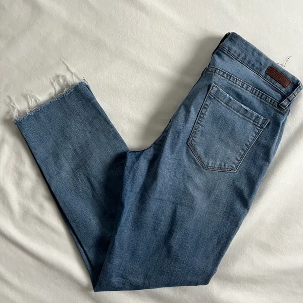 BLANK NYC two-tone split hem mid rise jeans - Image 6