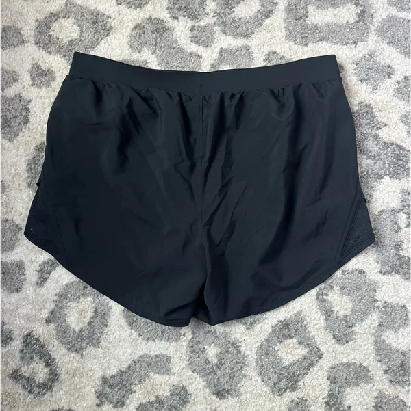 Under Armour Women’s Shorts Loose Athletic HeatGear - Image 2