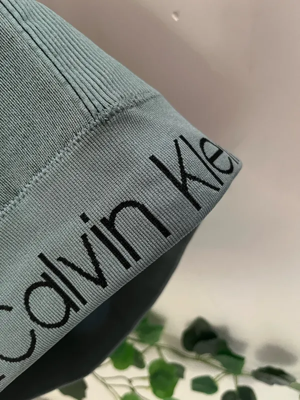 Calvin Klein - Image 7