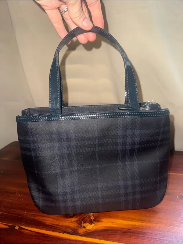 Burberry handbag - Image 11