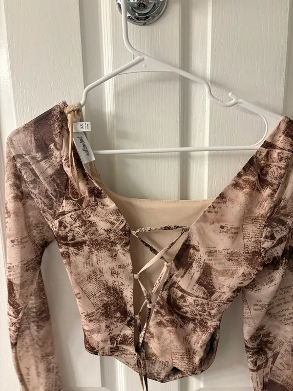Cropped lace up willow + root long sleeve top - Image 2