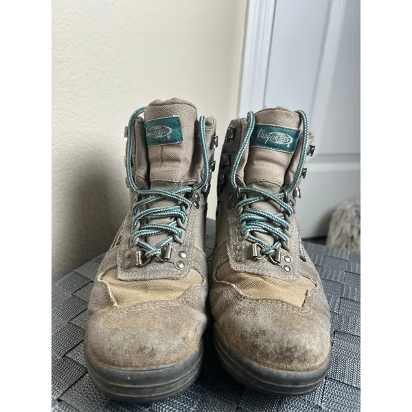 Vasque Hiking Boots Women's Size 6 GORE-TEX Outdoor Waterproof Camping Shoes - Image 14