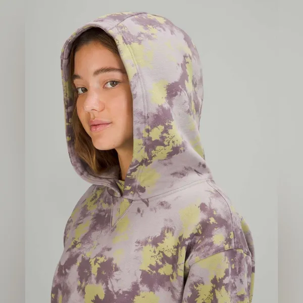 Lululemon All Yours Hoodie Size 8 Orbital Tie Dye‎ Mauve Grey - Image 2