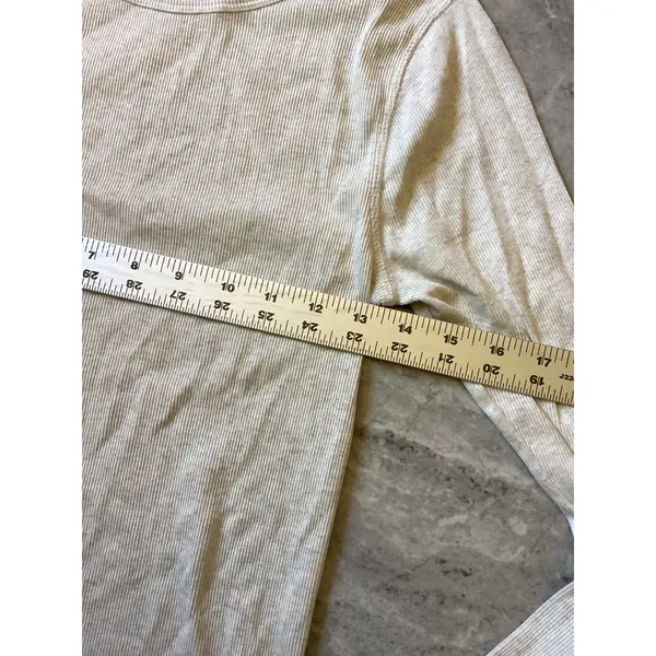 Quince NWOT Organic Cotton Ribbed Long Sleeve Crew Neck Top Oatmeal Beige Small - Image 4