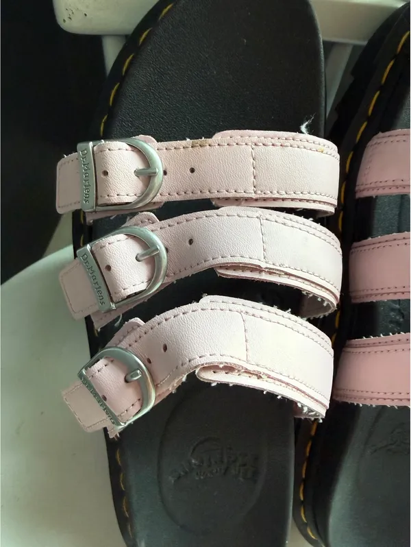 Dr. Martens Pink Triple Strap Sandals - Size 9 - Image 4