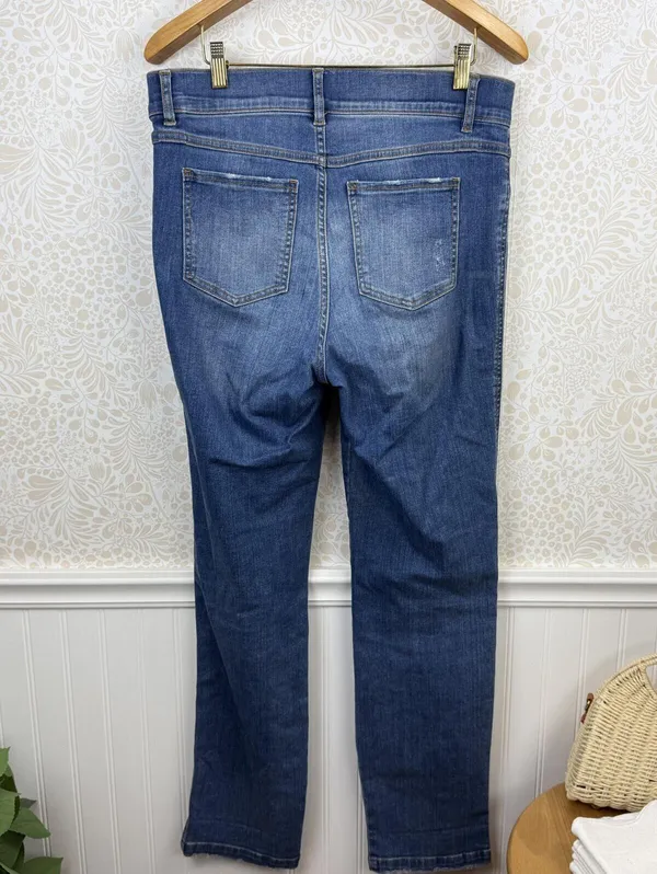 SPANX Vintage Indigo Straight-Leg Pull-on High-Rise Jeans - Size - Large - Image 4