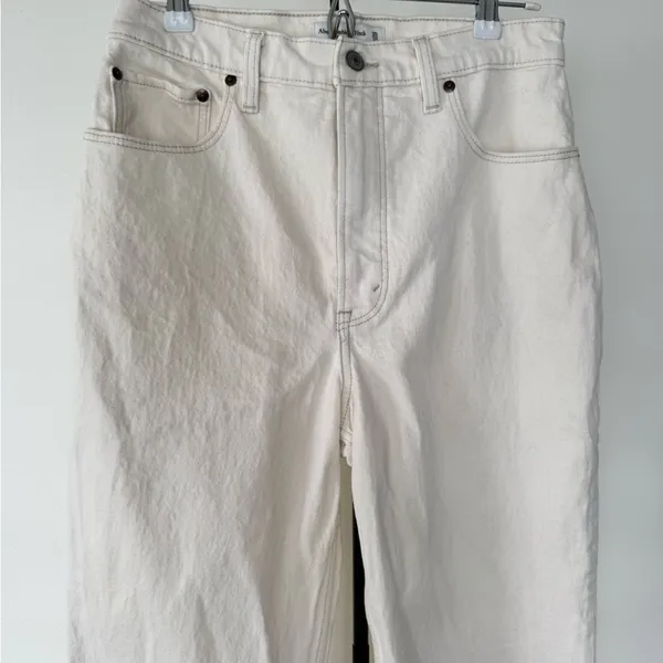 Abercrombie & Fitch The 90’s Straight Ultra High Rise Curve Love 10‎ Long Cream - Image 3