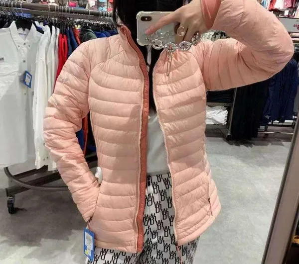 Columbia jacket for women IN SIZE S - Image 7