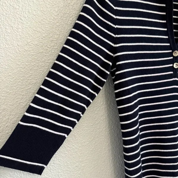 Ralph‎ Lauren Black and White Striped Sweater Top Size Large V-neck - Image 4
