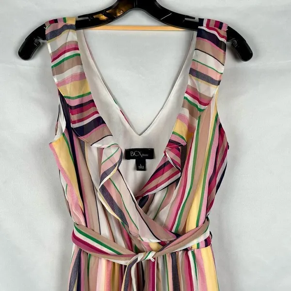 BCX Stripe V-neck Belted Maxi Dress Large - Image 2
