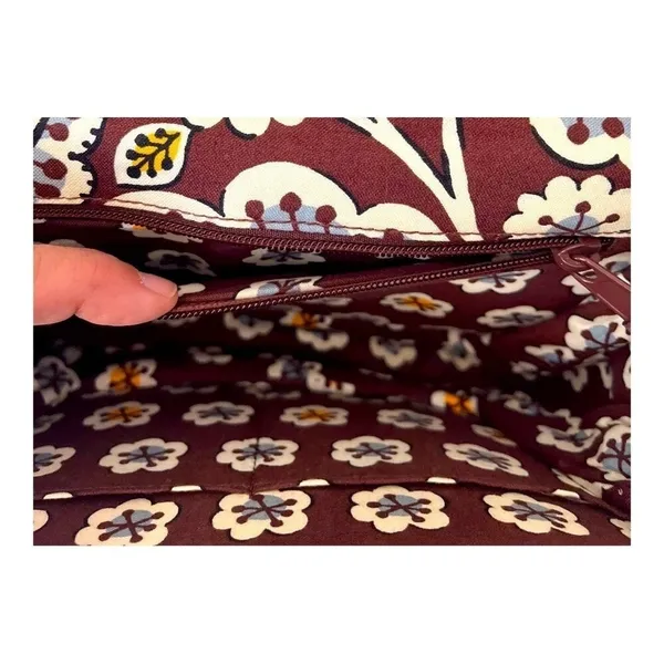 Vera Bradley Burgundy Floral Quilted‎ Cotton Crossbody Messenger Bag Handbag - Image 7