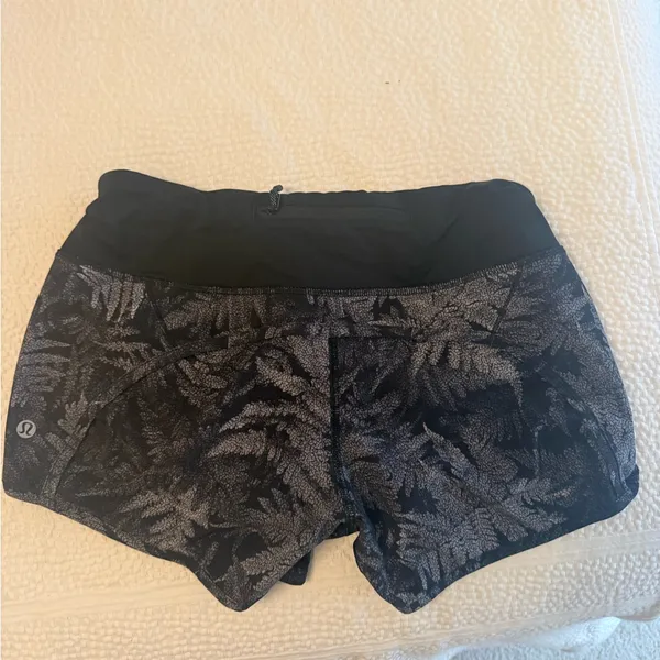 Lululemon Athletica Black Leaf Pattern Shorts - Image 2
