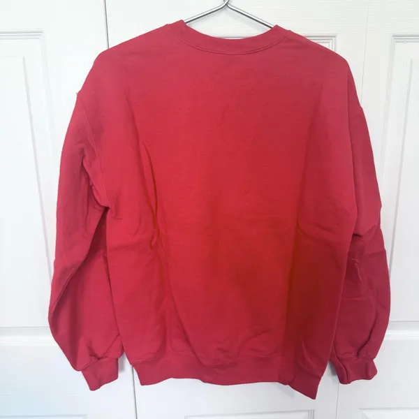 Taylor Swift Travis Kelce NFL Kansas City Chiefs Graphic Sweatshirt MEDIUM - Image 3