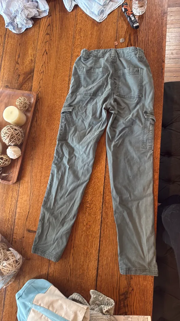 American Eagle Stretch Cargo Pants - Image 2