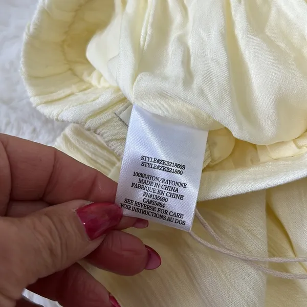 Z Supply Nicola Crinkled Gauze Tiered Maxi Skirt Pale Yellow - Image 10