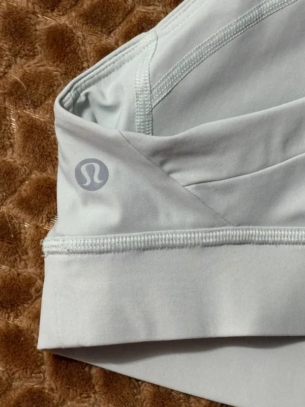 Lululemon Geared To Train Sports Workout Bra A/B Cup Springtime Blue 6 - Image 5