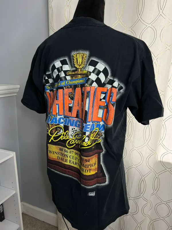 Vintage 1998 Dale Earnhardt Racing Championship Competitors Circle Single Stitch Short Sleeve Tee Shirt - Image 4
