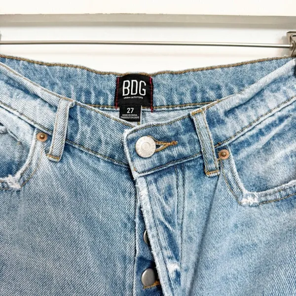 BDG Jeans Size 27 Blue High Rise Distressed Ripped Straight Raw Hem Grunge Indie - Image 4
