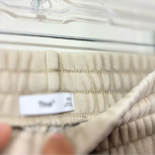 TNA Aritzia Cozy Fleece Boyfriend Sweatpants XS Tan Khaki Joggers - Image 6