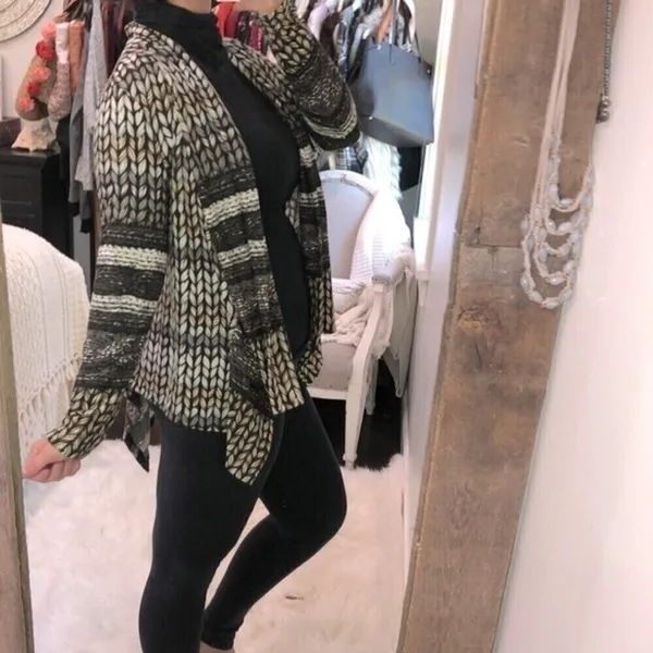 Aryeh size small boho sweater knit cardigan - Image 2