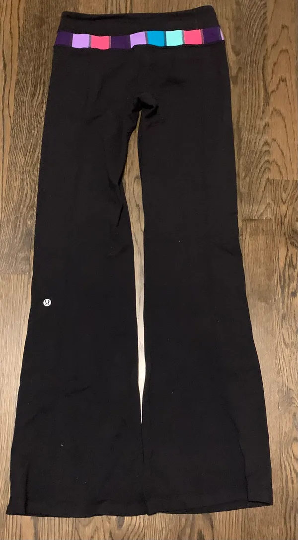 Lululemon Reversible Flare  Leggings - Image 2