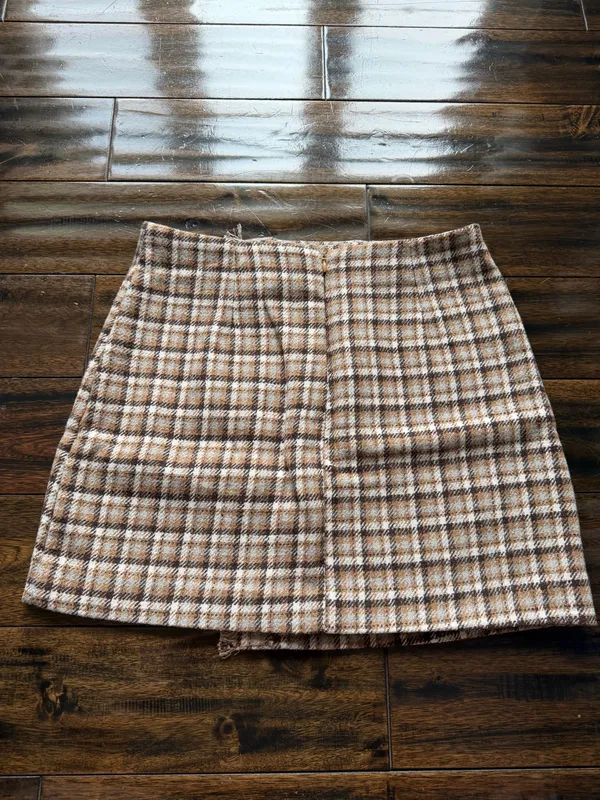 HYFVE Brown Plaid Skirt - Image 4