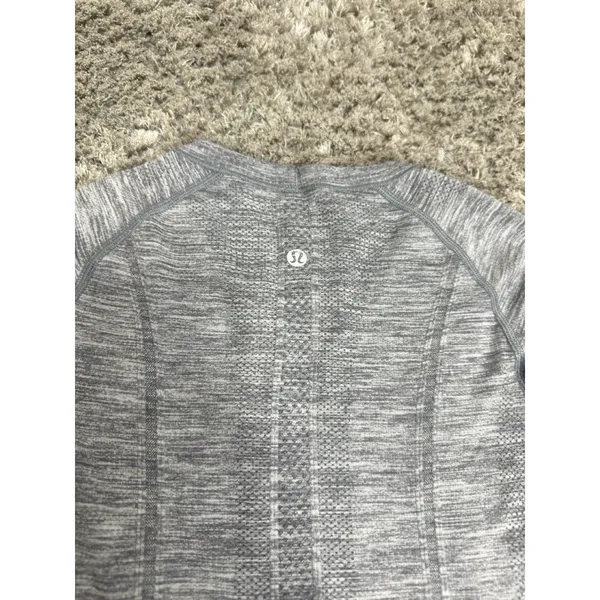 Lululemon Shirt Womens 4 Gray Swiftly Tech Long Sleeve Seamless Running Athletic - Image 7