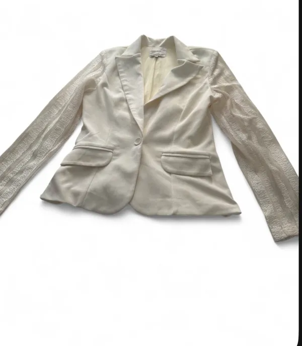 San Women's Cream Lace-Sleeve Blazer - Image 3