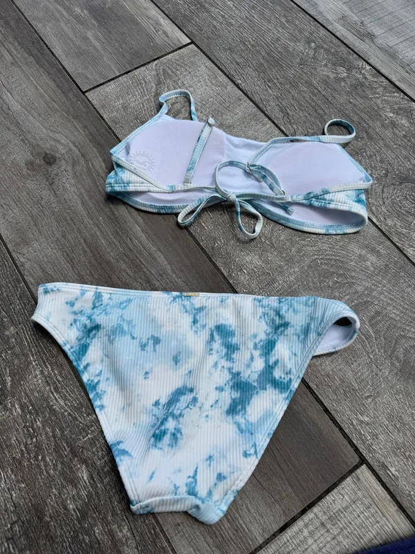 Hollister Bikini Set - Image 2