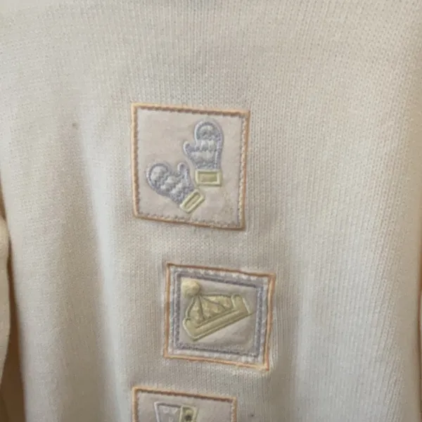 FINAL MARKDOWN Christopher and banks sweater medium - Image 3