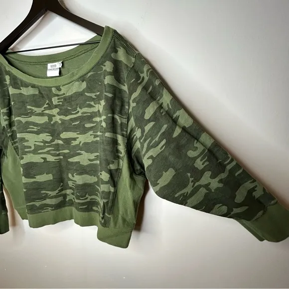 Good American Women’s Green Off The‎ Shoulder Camo Sweatshirt Size 4 - Image 9