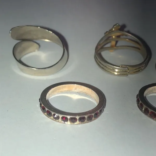 Lot of 5 Vintage Gold Tone & Silver Tone Boho Rings Adjustable & Size 6 & 8 - Image 4