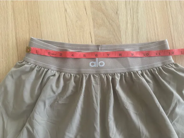Alo Yoga Match Point Short - Image 3