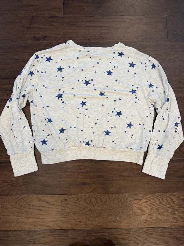 Love by GAP Light Gray Sweatshirt with Navy Stars Size Large - C60-029 - Image 7