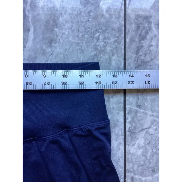 Halara NWOT Women Navy Blue Scrunch Butt Seamless High Waisted 7/8 Leggings L - Image 4
