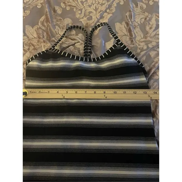 Lululemon Power Y Athletic Padded Tank Black White Stripe Size 6 - Image 8